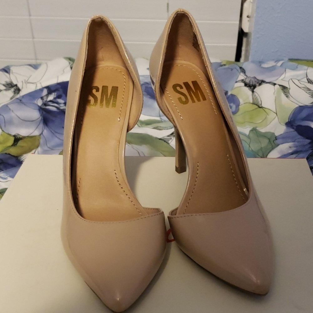Nude heels